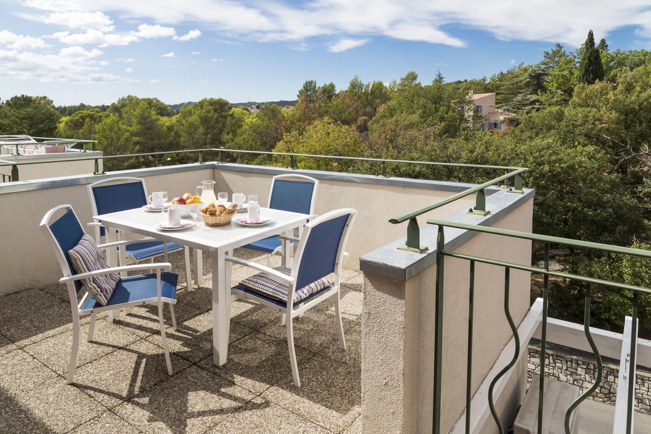 Residence Odalys Cote Provence Gréoux-les-Bains Exterior photo